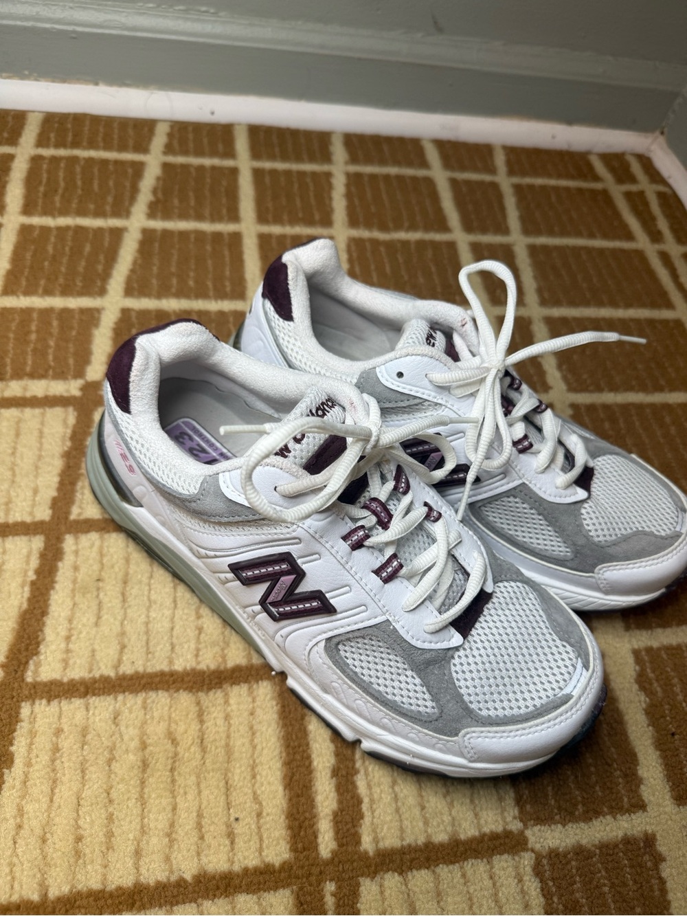 New Balance White Gray Sneakers with Burgundy Accents